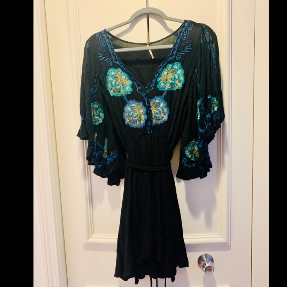 Free people dress - black - size small - floral